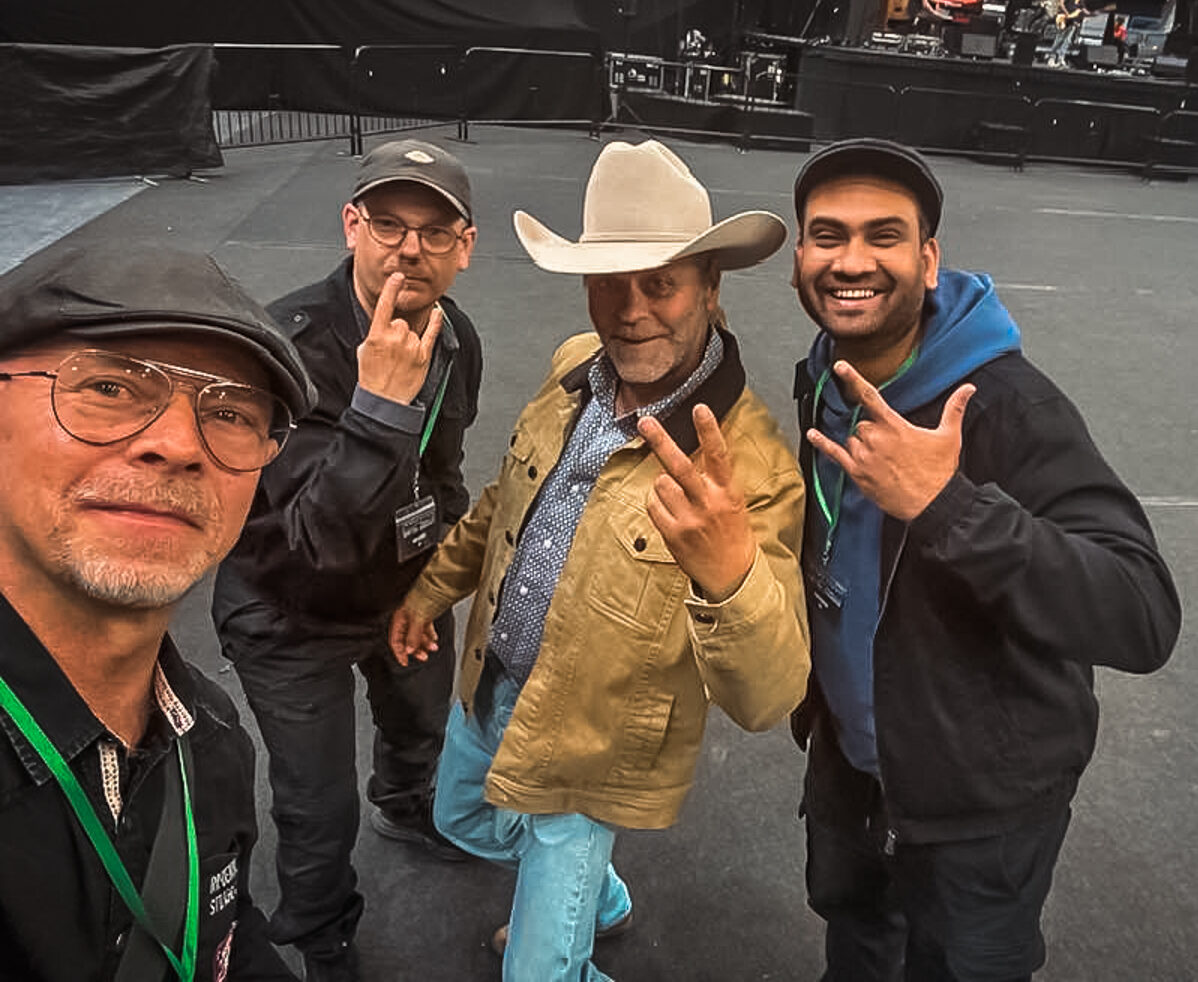 Vårt filmteam Alim, Peter, Kjell och Jörgen.